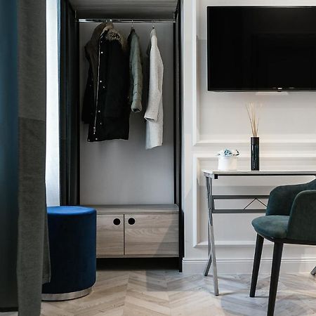 Catalog Boutique Rooms Debrecen Exterior foto