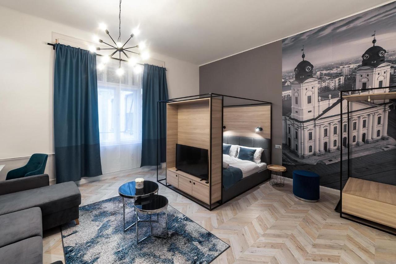 Catalog Boutique Rooms Debrecen Exterior foto
